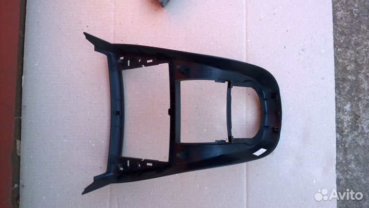 Накладка центральной консоли Peugeot 307