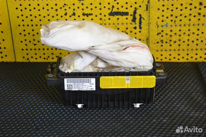 Подушка безопасности пассажирская (в торпедо) Vw