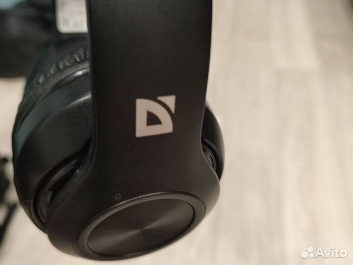 Беспроводные наушники defender