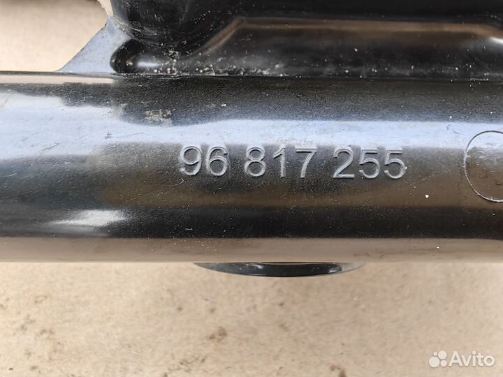 Корпус термостата в сборе Chevrolet Aveo T300 1.6