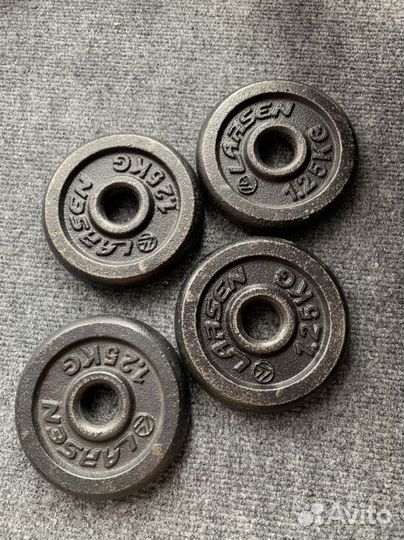 Набор гантелей