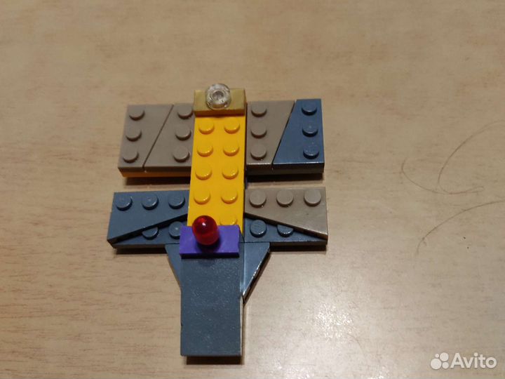 Lego City полицейский участок