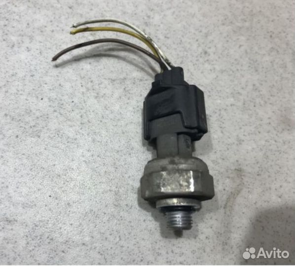 Датчик давления кондиционера Ниссан Альмера н 16
