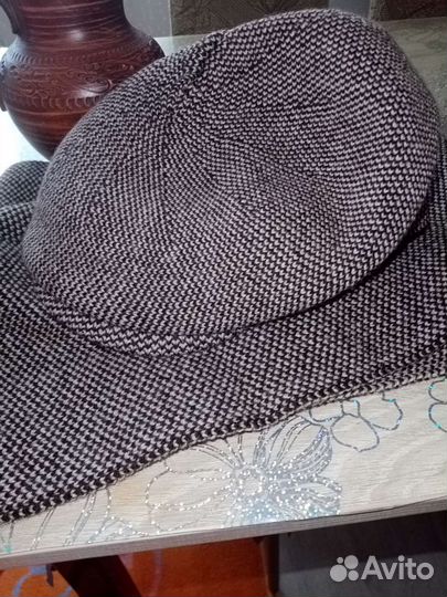 Кепочка и шарфик женская