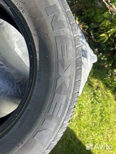 Nexen N'Fera RU5 SUV 285/60 R18 116V