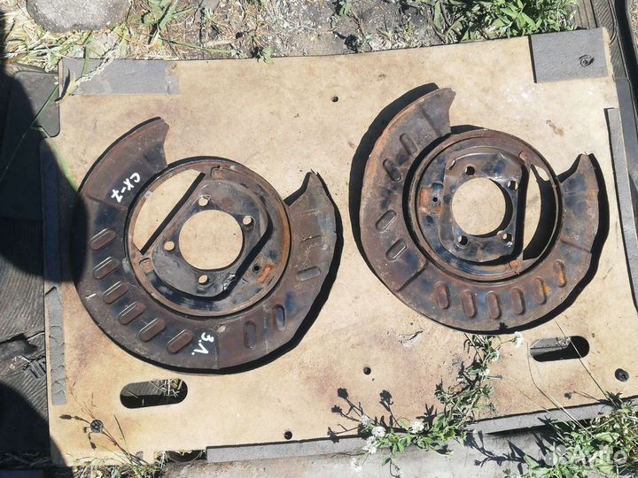 Тормозной щит задний Mazda cx7