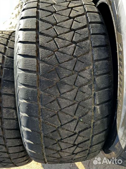 Bridgestone Blizzak DM-V2 285/50 R20 112T