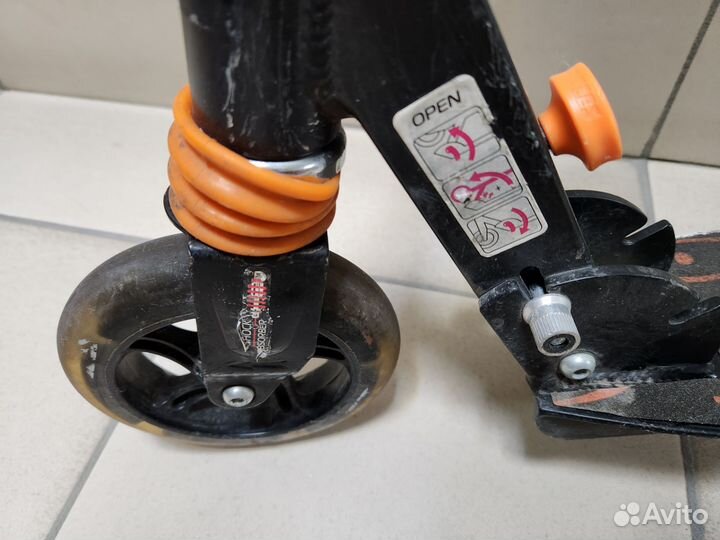 Самокат детский двухколесный Roces