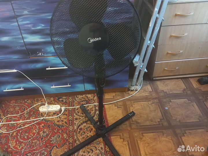 Вентилятор напольный