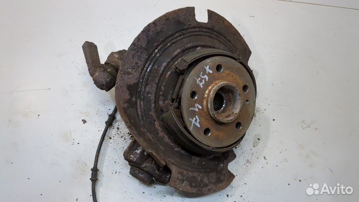 Ступица (кулак, цапфа) правая задняя Mercedes ML W163