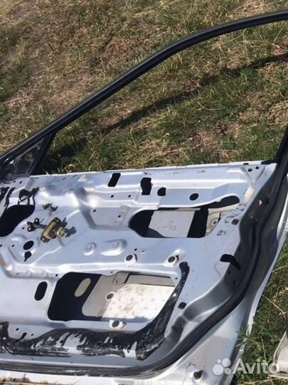 Двери для mitsubishi galant 8