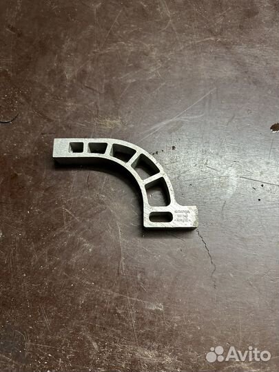 Кронштейн Scania 1801540