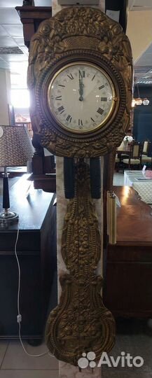 Антикварные часы с боем настенные