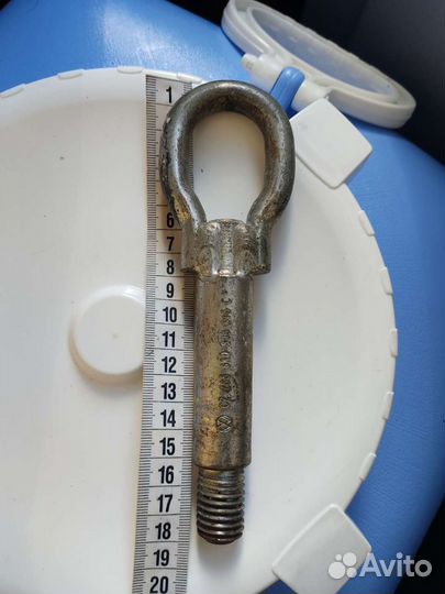 Буксировочная петля