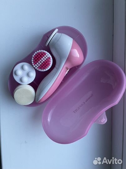 Набор для ухода за кожей лица 4 в 1