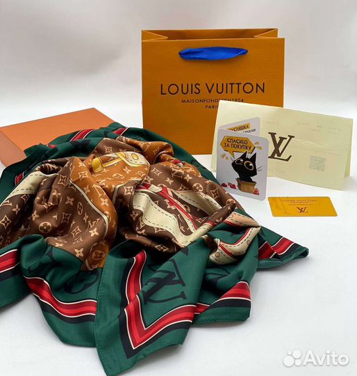 Подарочные платки LV в комплекте