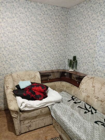 Комната 12 м² в 3-к., 1/2 эт.