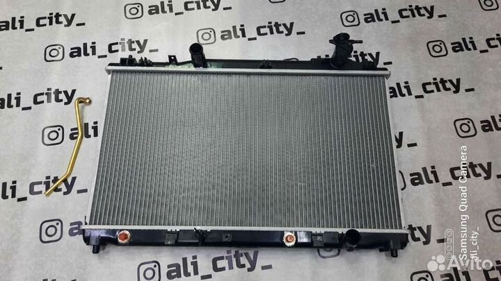 Радиатор охлаждения Камри 40 Sat