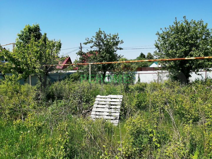 Дача 20 м² на участке 20 сот.