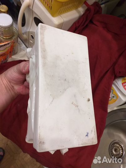 Фарфор.Пушкин на диване.Чернильница.лфз