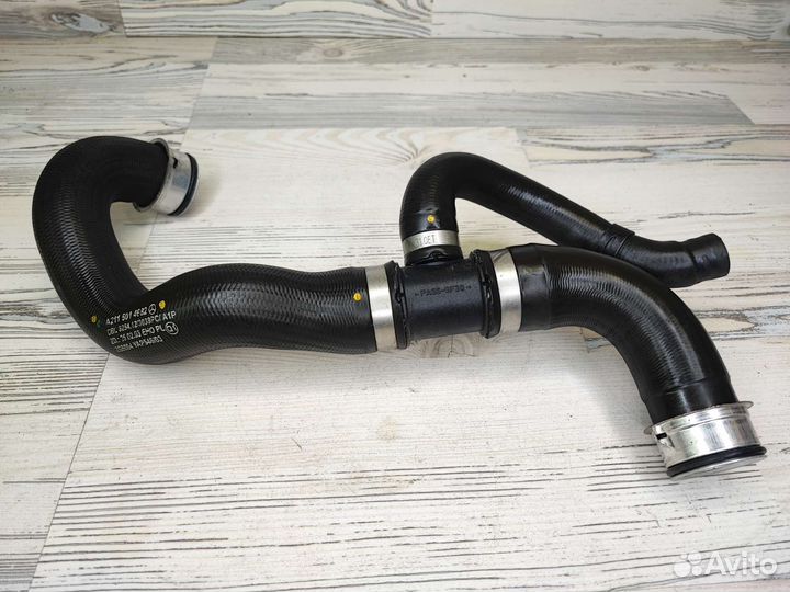 Патрубок радиатора W211