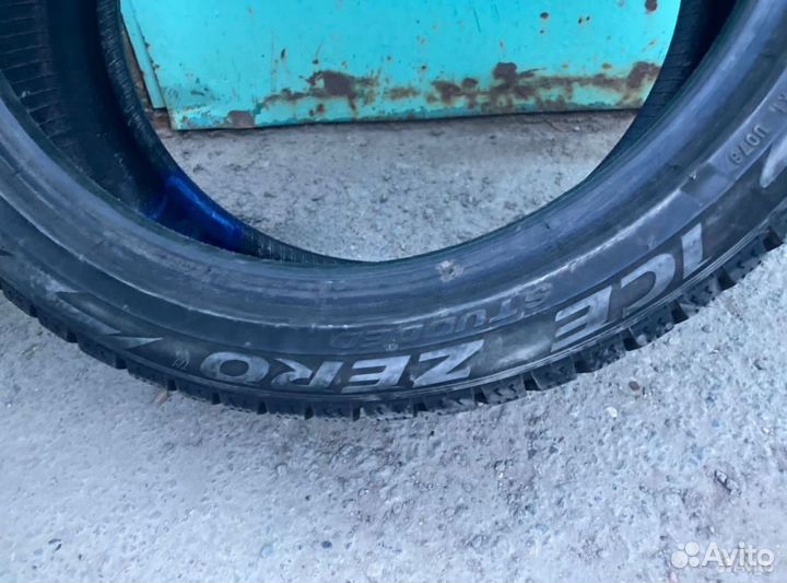 Pirelli Ice Zero 2 225/45 R18