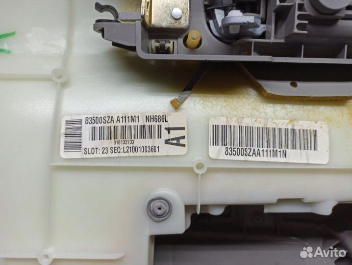 Дверная карта обшивка передняя правая Honda Pilot