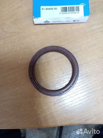 Сальник коленвала Mercedes