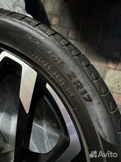 Комплект летних шин С литыми дисками 225/45 r17