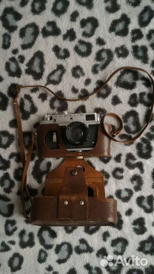 Фотоаппараты и вспышки Зоркий-4, Фэд-2, Смена 8M