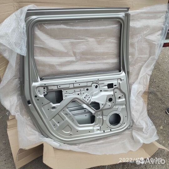 Дверь Лада Ларгус (под стекло и без) крашенная все