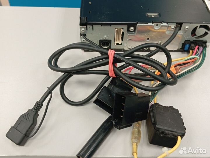 Магнитола JVC KD-AVX33