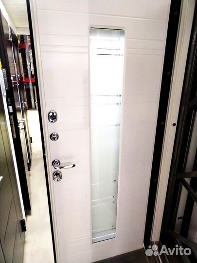 Дверь Входная