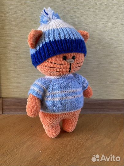 Вязаные игрушки ручной работы