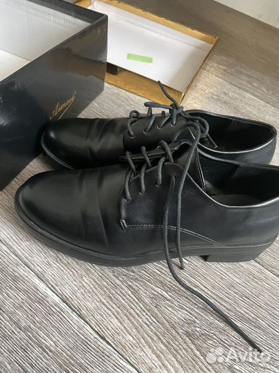 Женская обувь 41