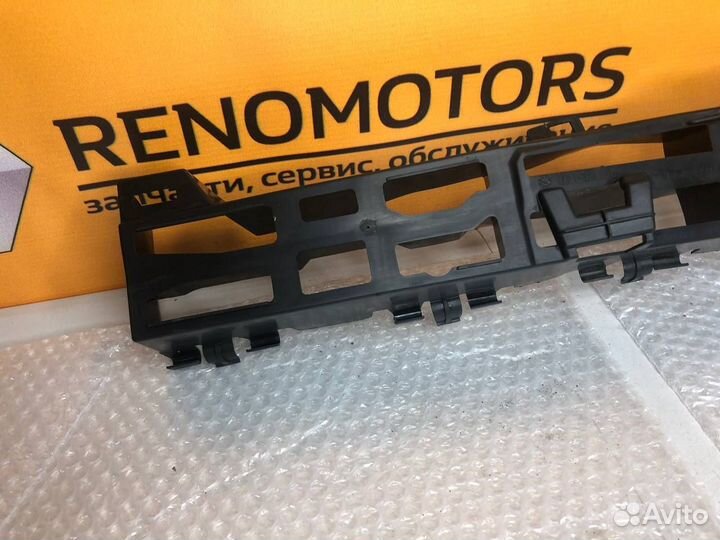 Абсорбер переднего бампера (передний левый) Renaul