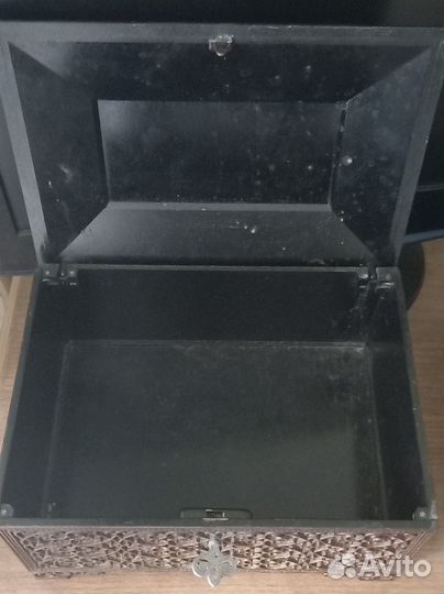 Шкатулка-ларец, сундук, металл СССР