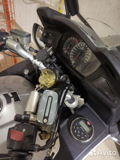 Мотоцикл Honda ST 1300