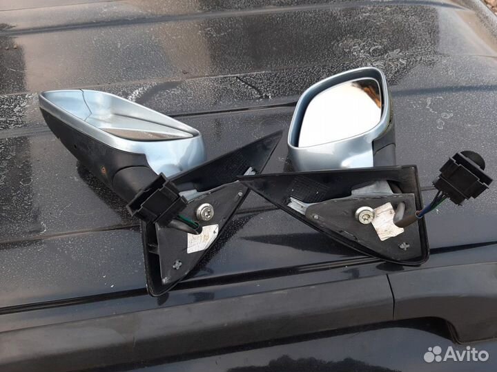 Зеркало заднего вида правое Шкода Фабия 1 электро