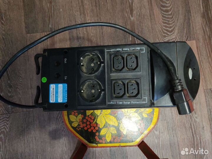 Блок бесперебойного питания ippon Black Comfo Pro