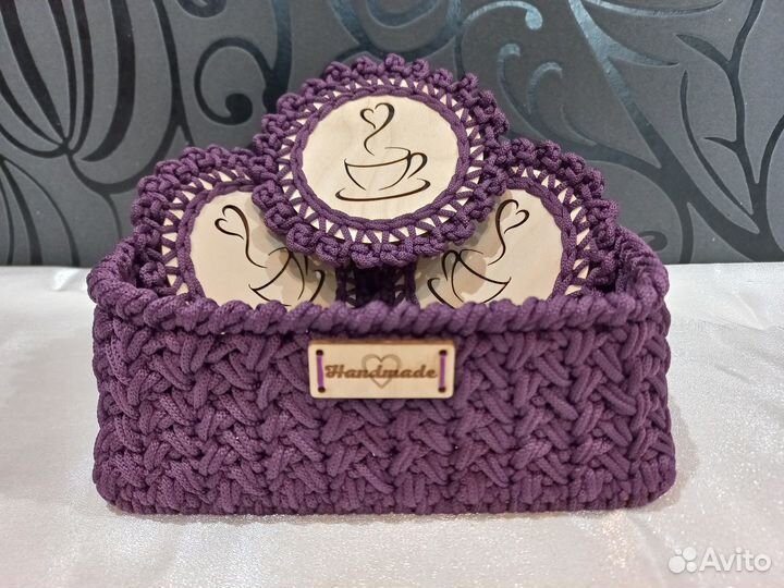Вязаные корзинки ручной работы