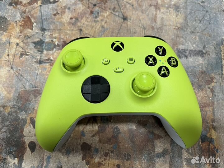 Геймпад Microsoft Xbox Series Electric Volt