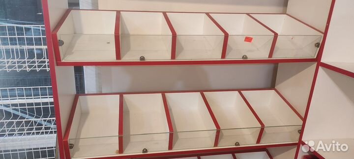Полки/стеллажи