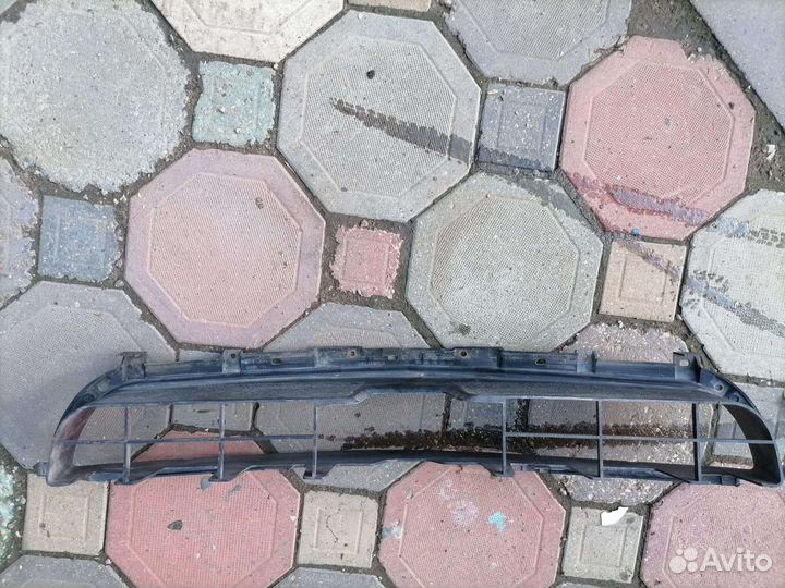 Решетка переднего бампера Mitsubishi Lancer 9 2005