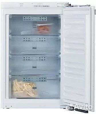 Встраиваемая морозильная камера Miele F 9252 I-1