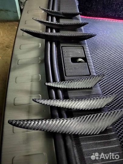 Универсальные Элероны, бампера черные