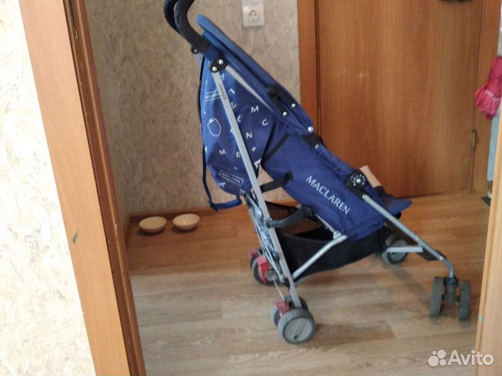 Прогулочная коляска трость maclaren