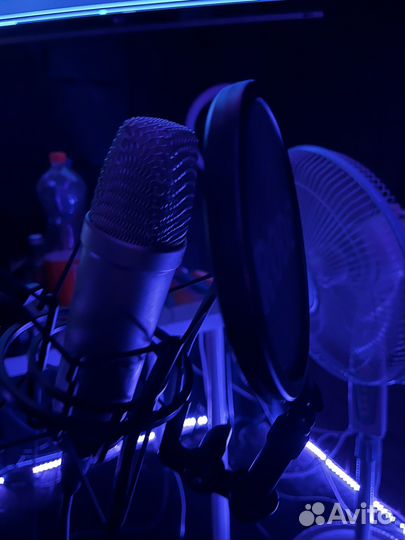 Студийный микрофон xlr