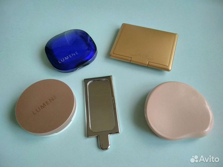 Лот: пудреницы