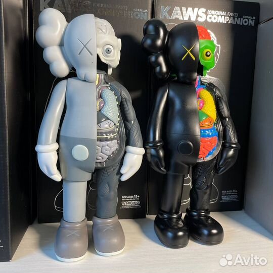 Игрушки kaws